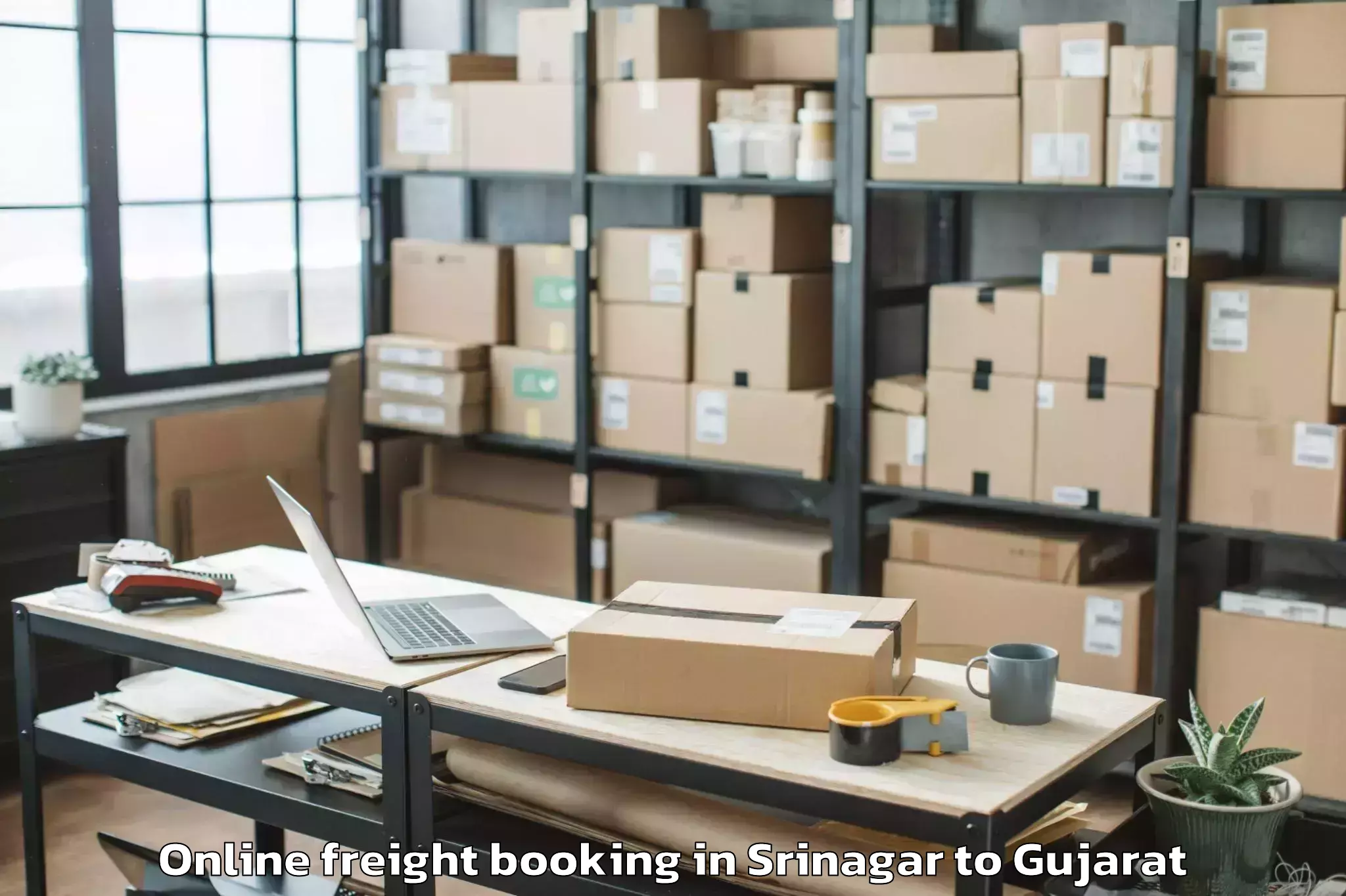 Easy Srinagar to Crystal Mall Rajkot Online Freight Booking Booking